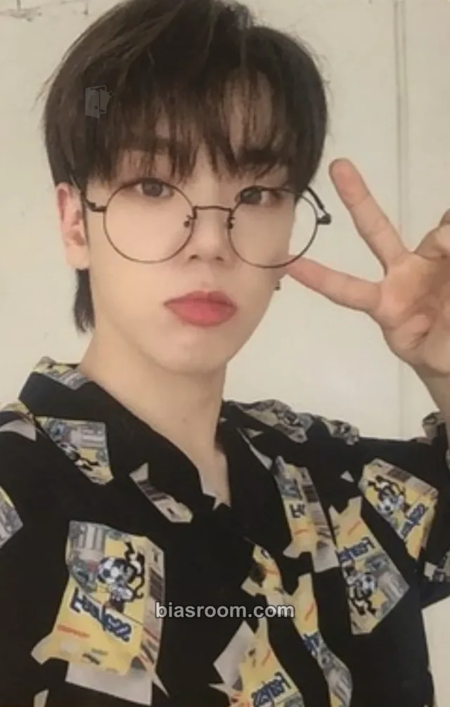 A.C.E - Kim Byeongkwan - Changer : Dear Eris Album t-shirt merch photocard
