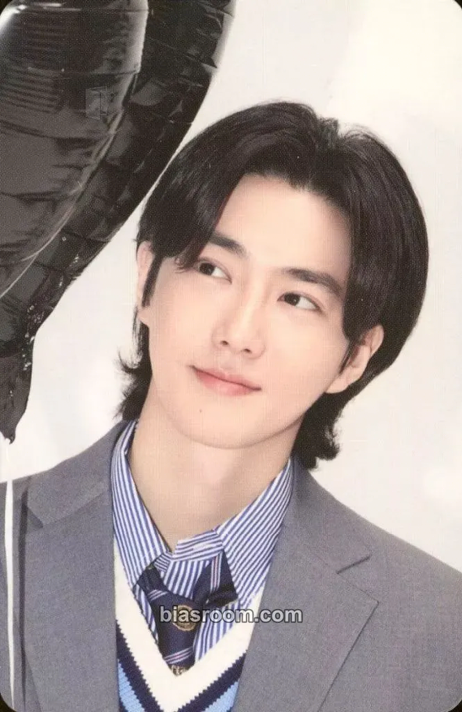 Suho 2024 EXO Season's Greetings — Valentine's Day at School Photocard - EXO - EXO K-pop photocard