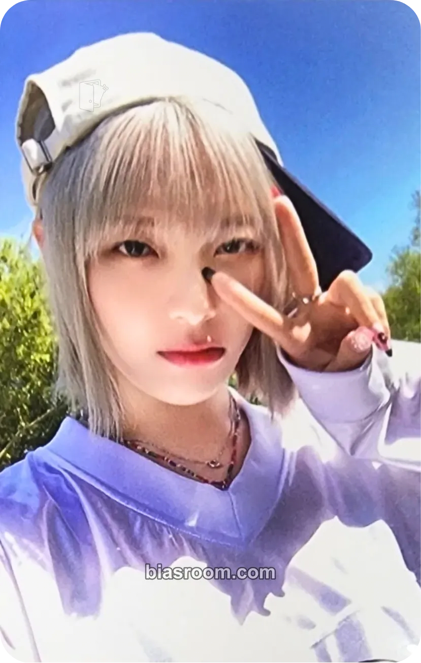 Moon Sua The Billage of Perception: Chapter Three Photocard - Billlie - Billlie K-pop photocard