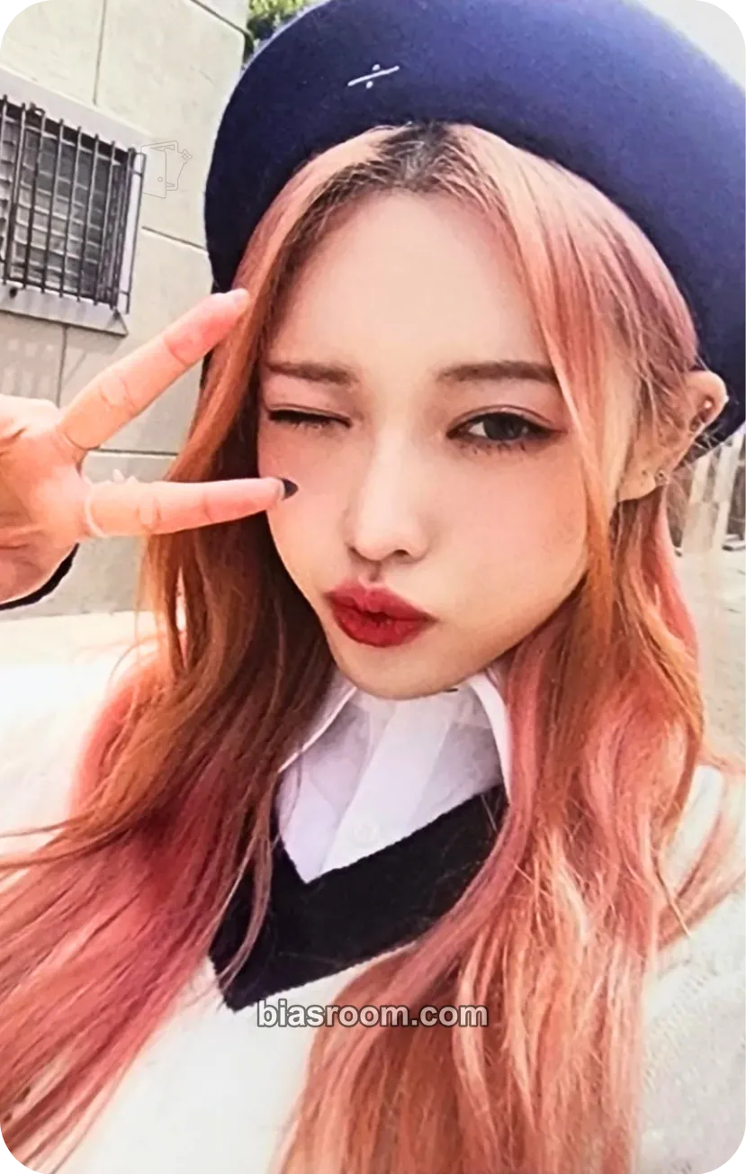 Haram The Billage of Perception: Chapter Three Photocard - Billlie - Billlie K-pop photocard