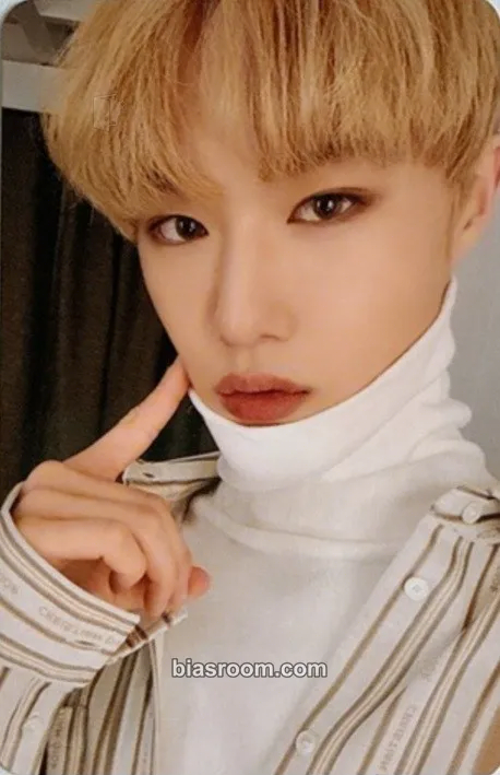 Hyunsuk HELLO Chapter Ø. Hello, Strange Dream Photocard - CIX - CIX K-pop photocard
