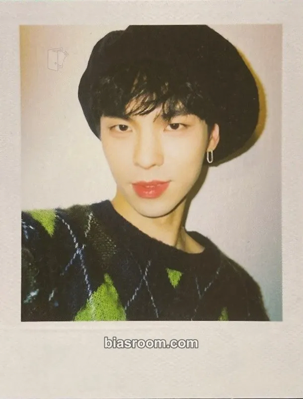 BX HELLO Chapter Ø. Hello, Strange Dream Photocard - CIX - CIX K-pop photocard