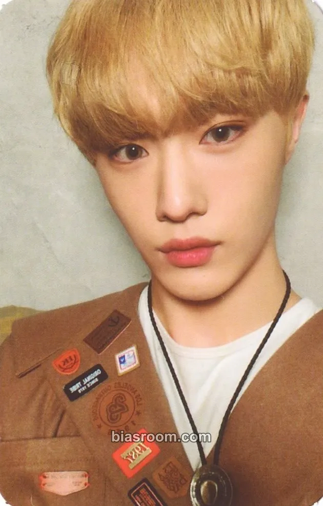 Hyunsuk HELLO Chapter Ø. Hello, Strange Dream Photocard - CIX - CIX K-pop photocard