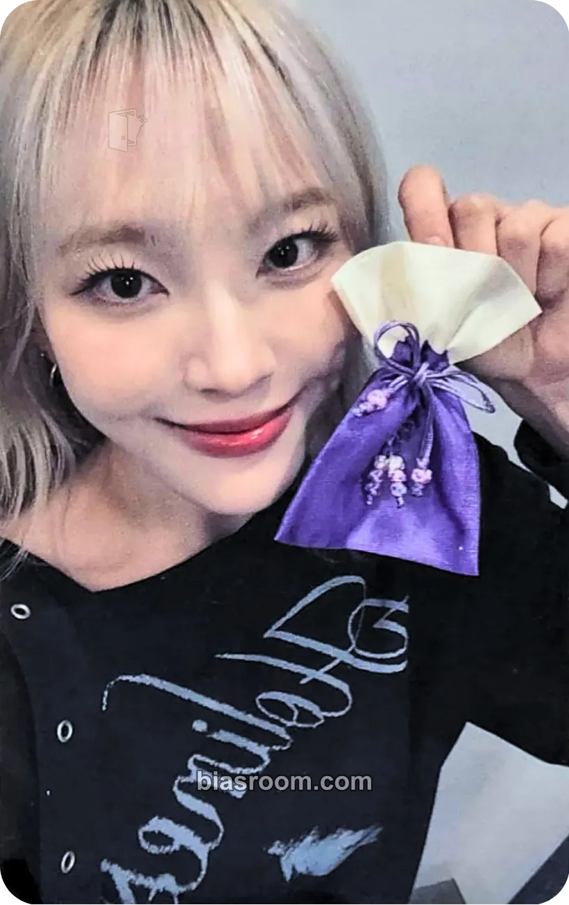 Moon Sua appendix: Of All We Have Lost Photocard - Billlie - Billlie K-pop photocard