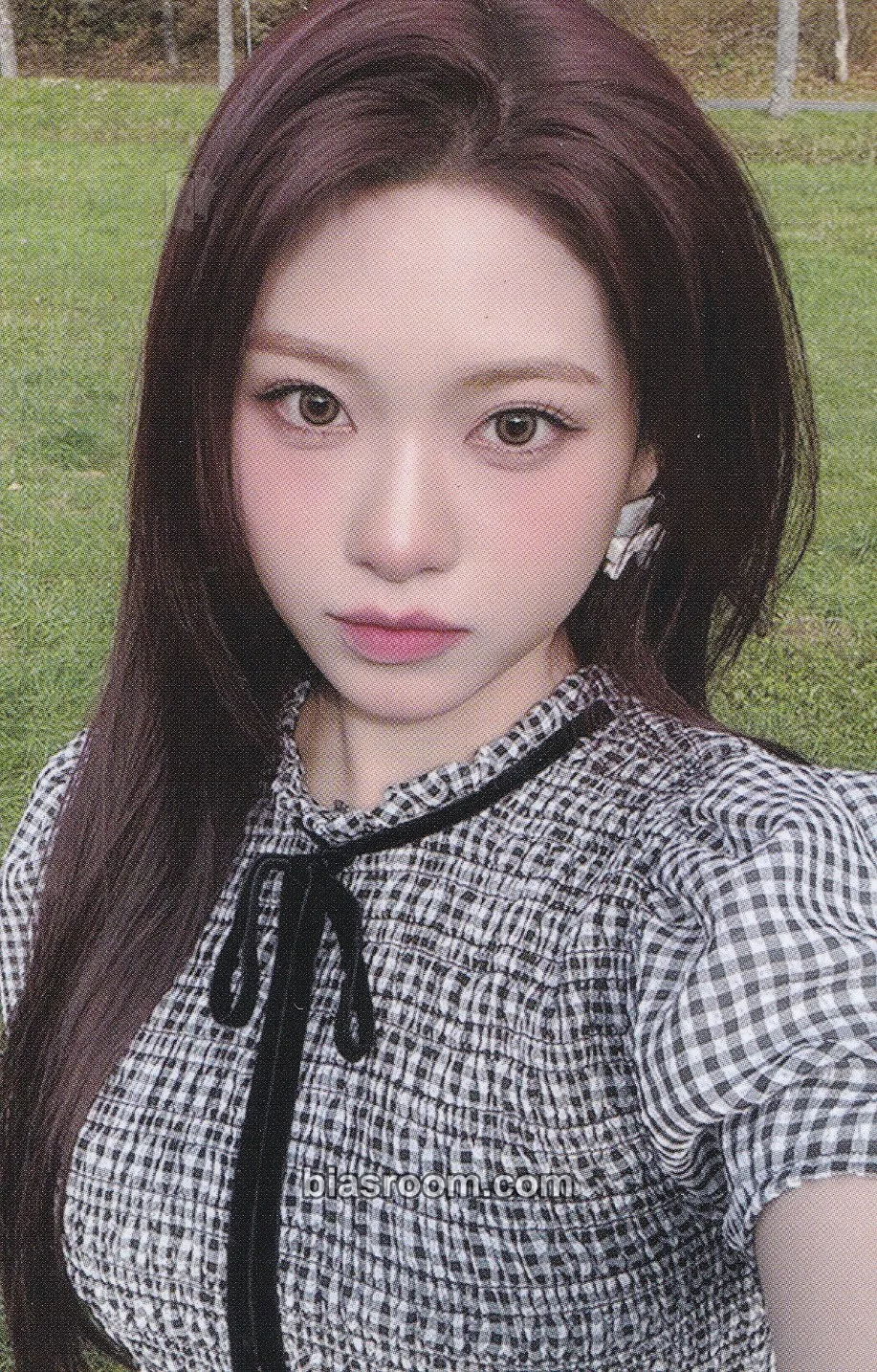 Zena lip bomb Photocard - RESCENE - RESCENE K-pop photocard