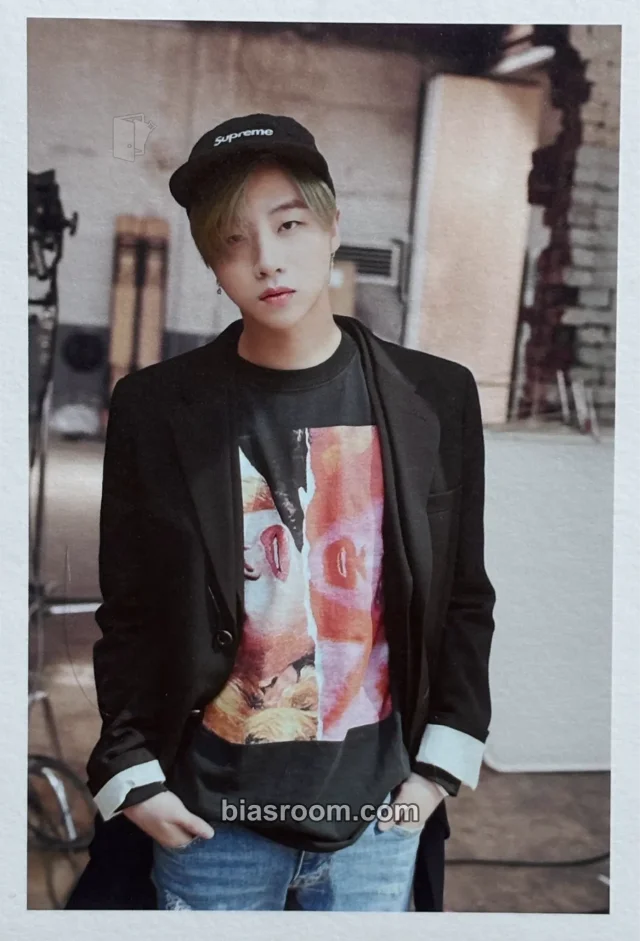 iKON - Jay - Return Album postcard album inclusion red version