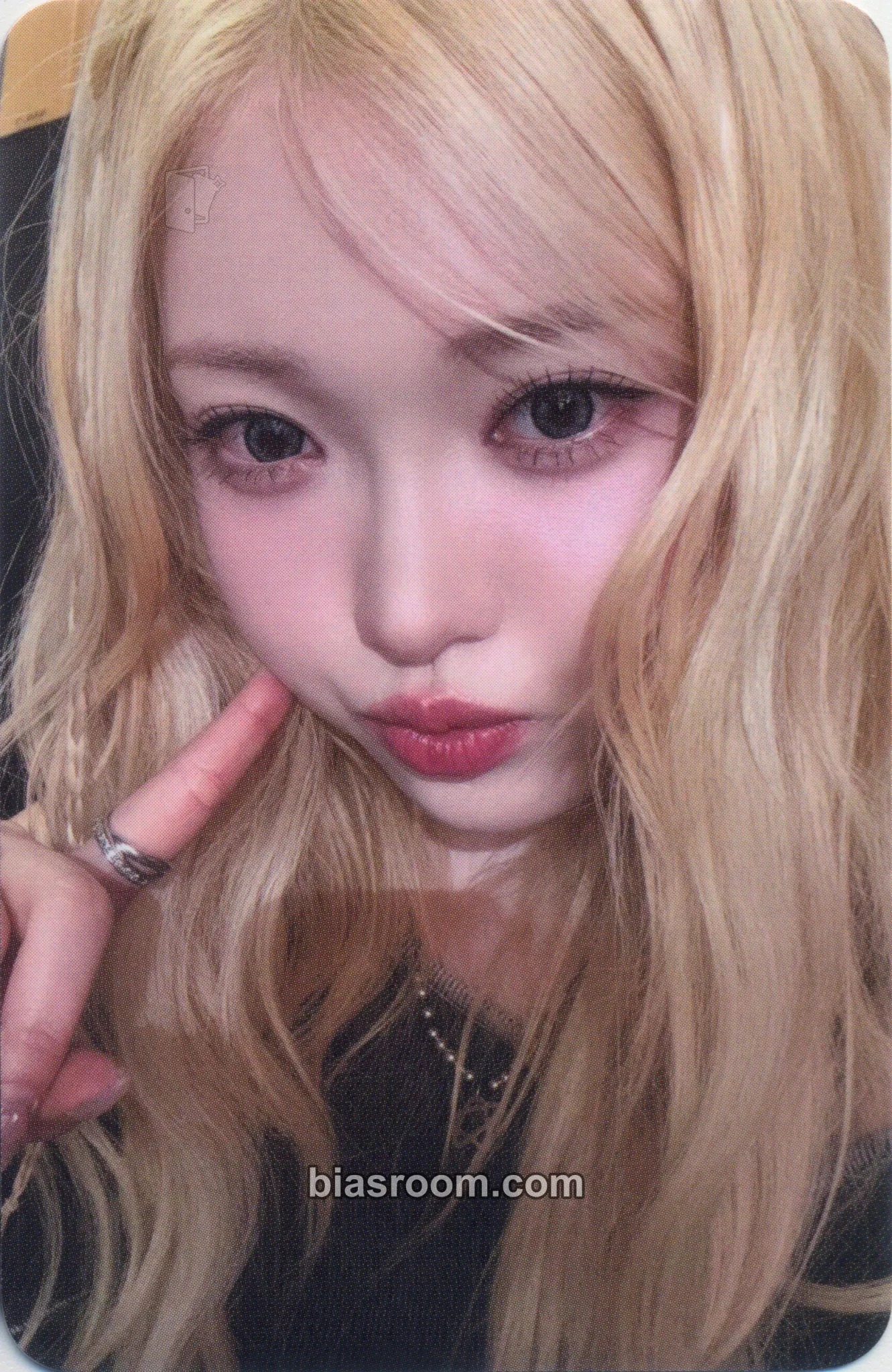 Haram 1st World Tour 'Our Flowerld (Belllie've You)' Photocard - Billlie - Billlie K-pop photocard
