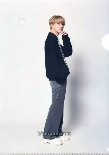 Ruki Shiroiwa WANDERING Photocard - JO1 - JO1 K-pop photocard