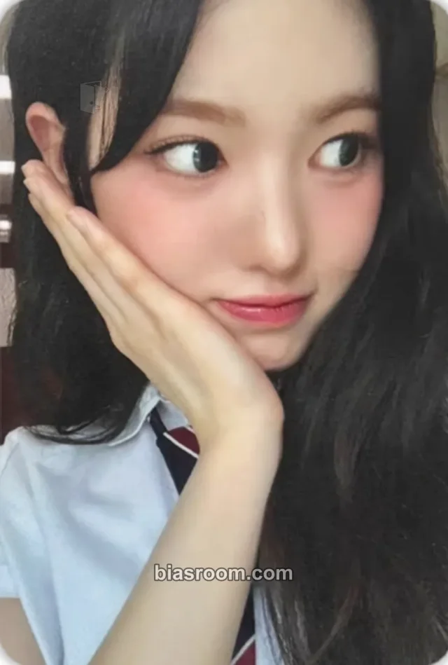 KiiiKiii - Sui - DANCING ALONE Album soundwave round 4 fansign video call (fancall)
