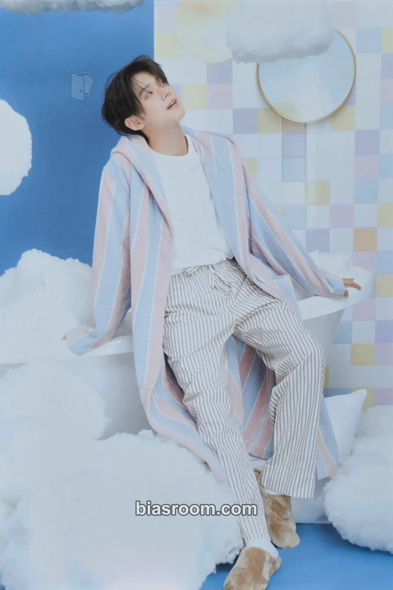 Yeonjun Japan Café Photocard - TOMORROW X TOGETHER - TOMORROW X TOGETHER K-pop photocard