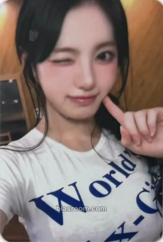 KiiiKiii - Sui - DANCING ALONE Album withmuu round 6 fansign video call (fancall)