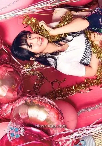 Jihyo Twice Debut Showcase "Touchdown in Japan" Photocard - TWICE - TWICE K-pop photocard