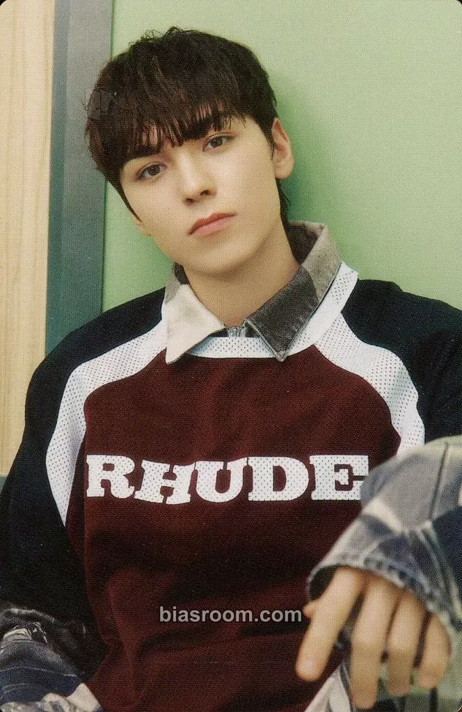 Vernon 2025 9TH SVT IN CARAT LAND Photocard - SEVENTEEN - SEVENTEEN K-pop photocard