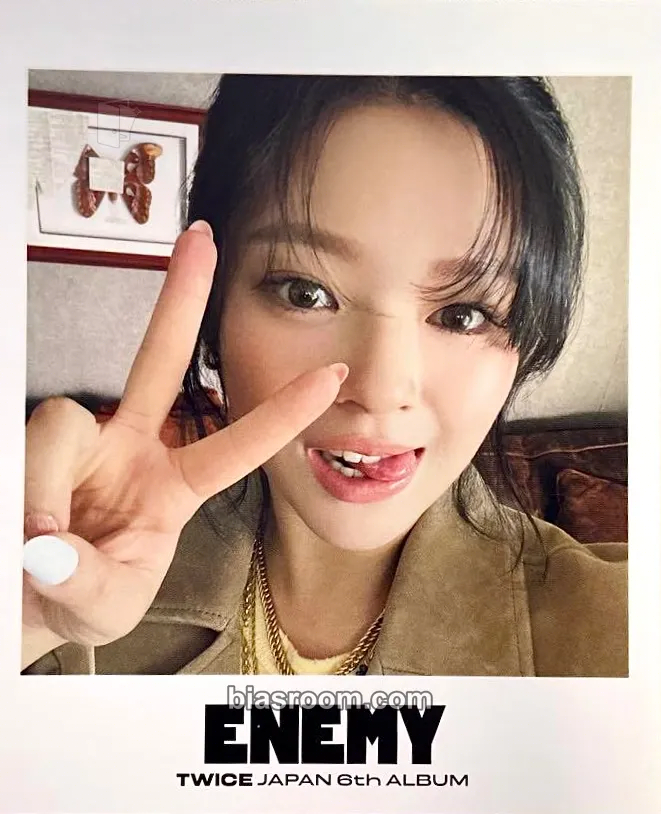 Jeongyeon ENEMY Photocard - TWICE - TWICE K-pop photocard