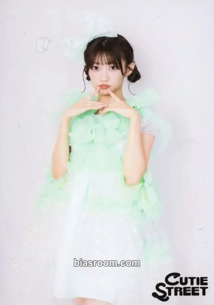 Kana Itakura 5 Photo Set -Jellyfish Costume Edition- Photocard - Cutie Street - Cutie Street K-pop photocard