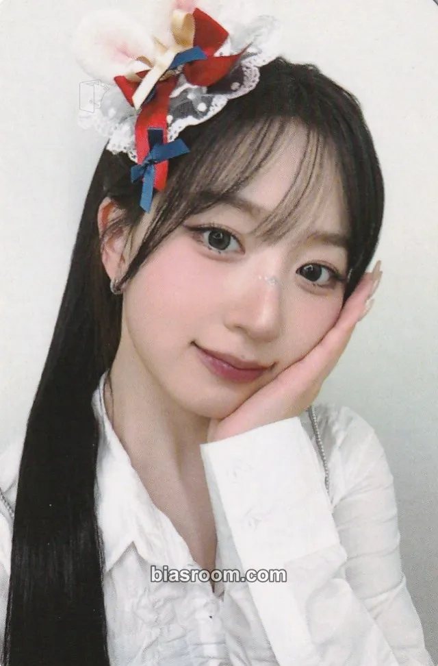 Haewon Blue Valentine Photocard - NMIXX - NMIXX K-pop photocard