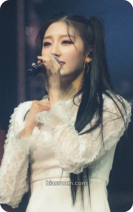 Yein Lovelyz in Winterland 3 Photocard - Lovelyz - Lovelyz K-pop photocard