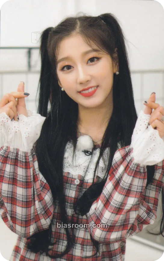 Yein Lovelyz in Winterland 3 Photocard - Lovelyz - Lovelyz K-pop photocard