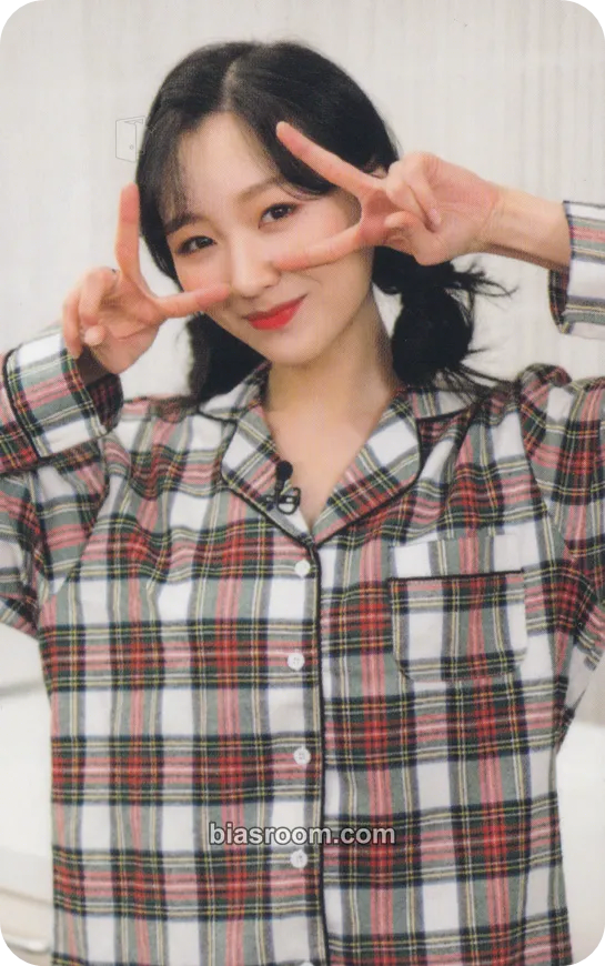 Sujeong Lovelyz in Winterland 3 Photocard - Lovelyz - Lovelyz K-pop photocard