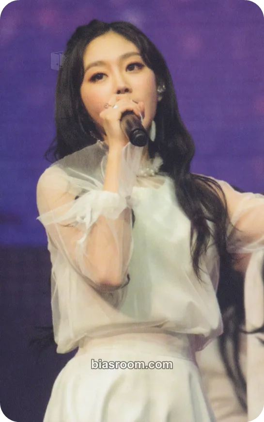 Jisoo Lovelyz in Winterland 3 Photocard - Lovelyz - Lovelyz K-pop photocard