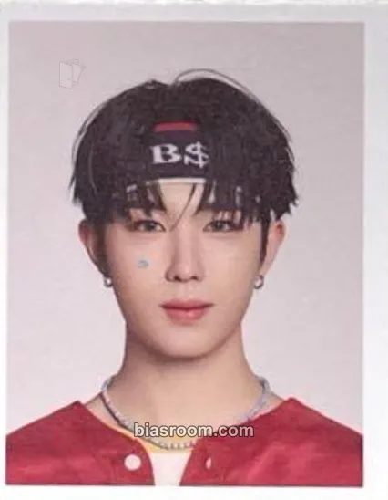 Hyui NEXZ 2026 SEASON'S GREETINGS - Next zone Photocard - NEXZ - NEXZ K-pop photocard