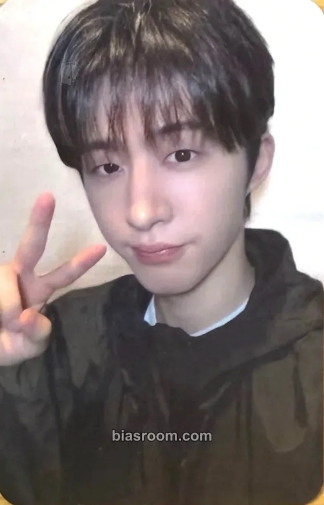 B.I - B.I - Coin Parking Delivery  Event merch photocard online brand collaboration coin parking delivery