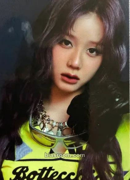 Pharita CHOOM Photocard - BABYMONSTER - BABYMONSTER K-pop photocard