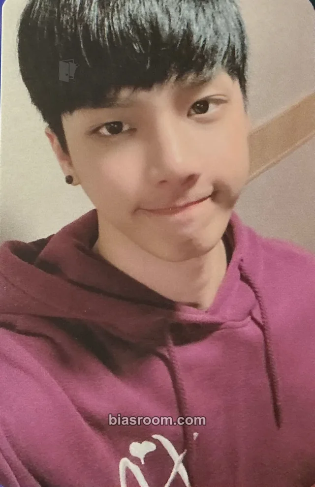 TREI - Jaejun - Born ; 本 Album album photocard