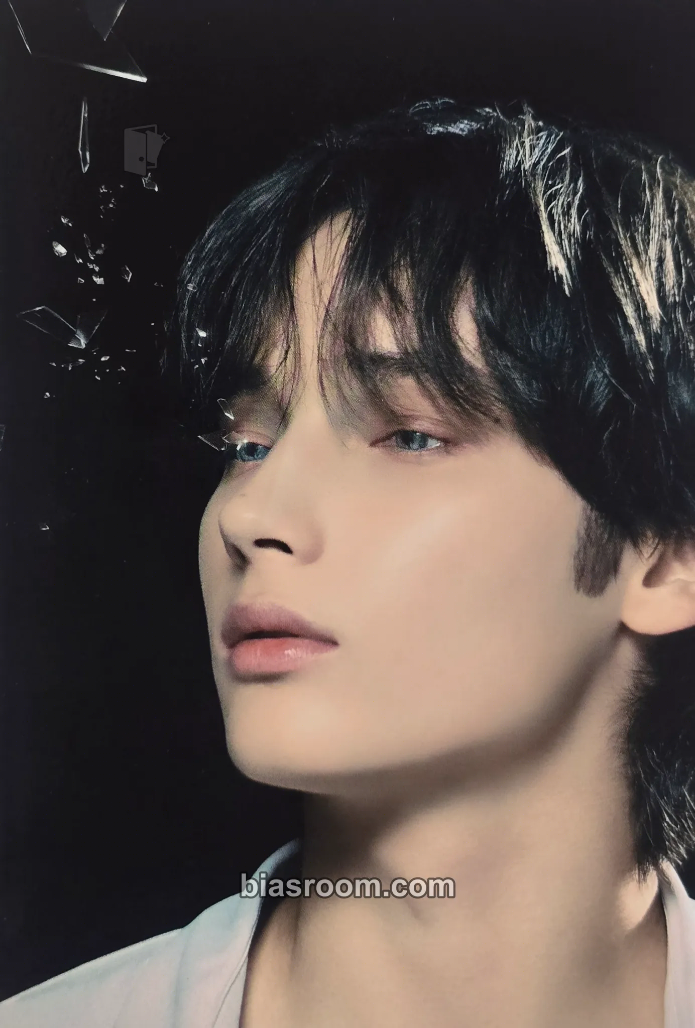 Huening Kai The Star Chapter: Sanctuary Photocard - TOMORROW X TOGETHER - TOMORROW X TOGETHER K-pop photocard