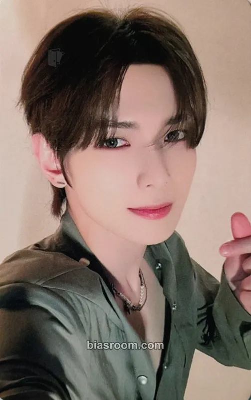 Yeosang GOLDEN HOUR : Part.1 Photocard - ATEEZ - ATEEZ K-pop photocard