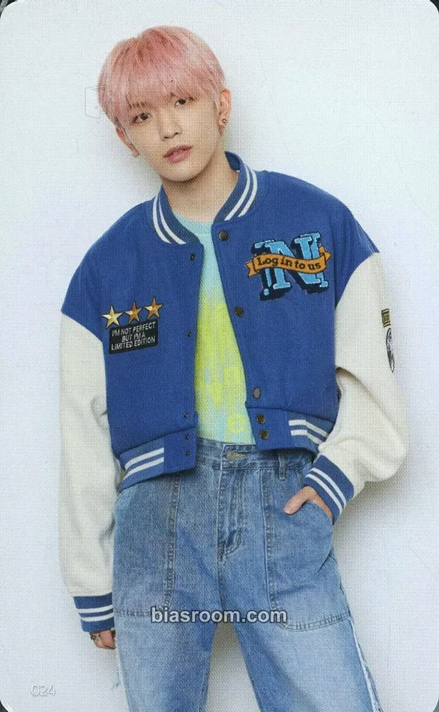 Hiromu LAPOSTA 2023 Photocard - INI - INI K-pop photocard