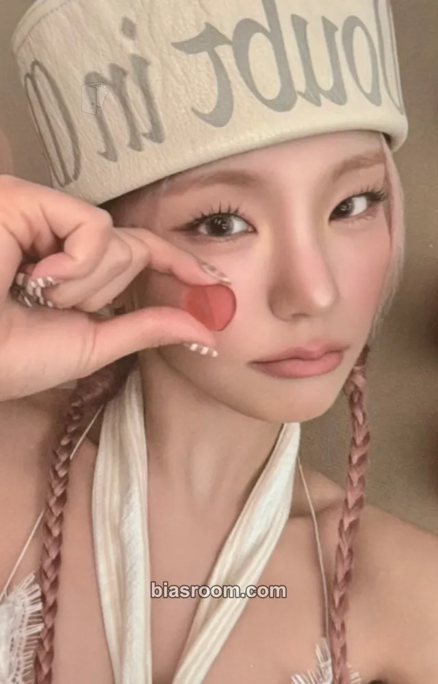 Yeji Motto Photocard - ITZY - ITZY K-pop photocard