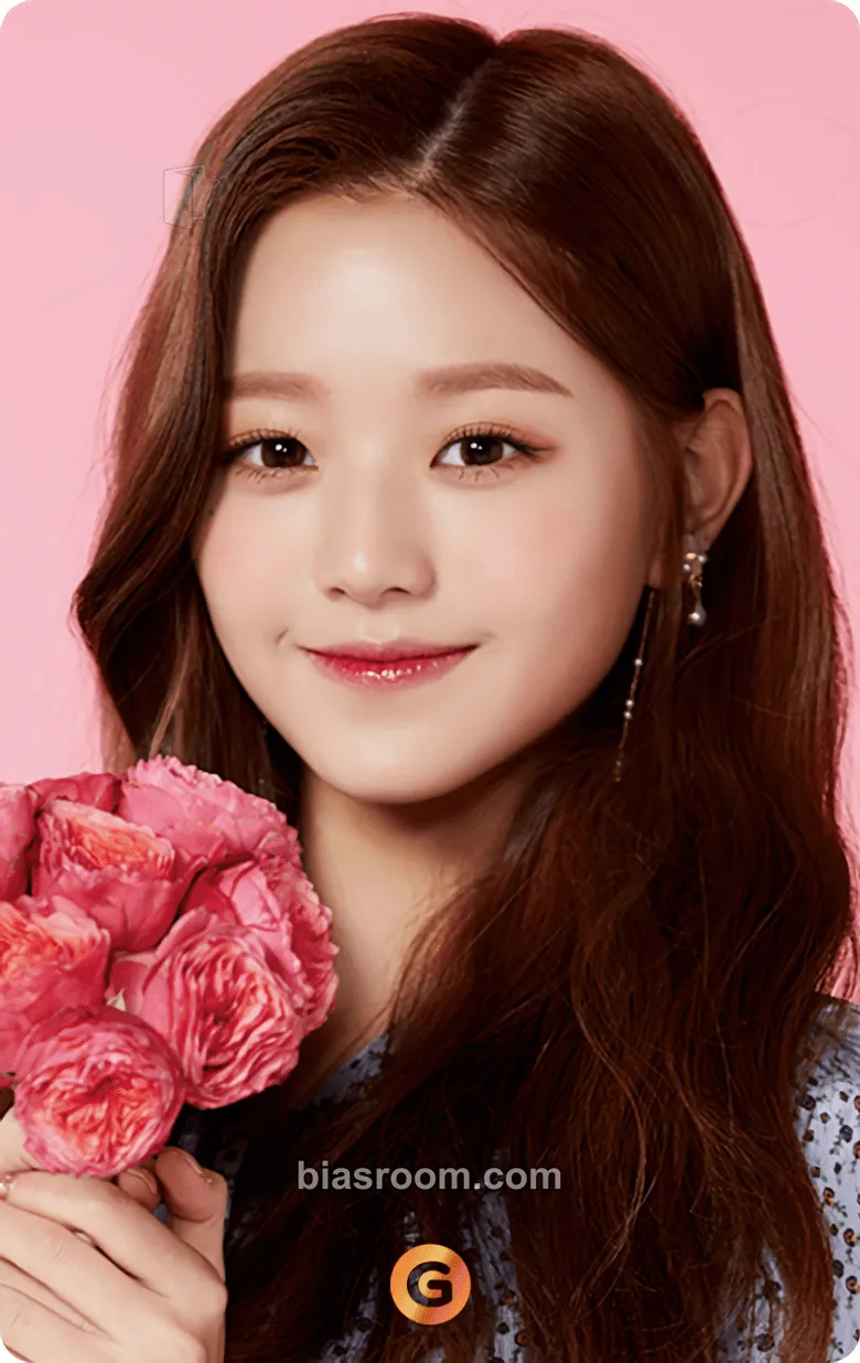 Wonyoung IZ*ONE X Gmarket Photocard - IZ*ONE - IZ*ONE K-pop photocard