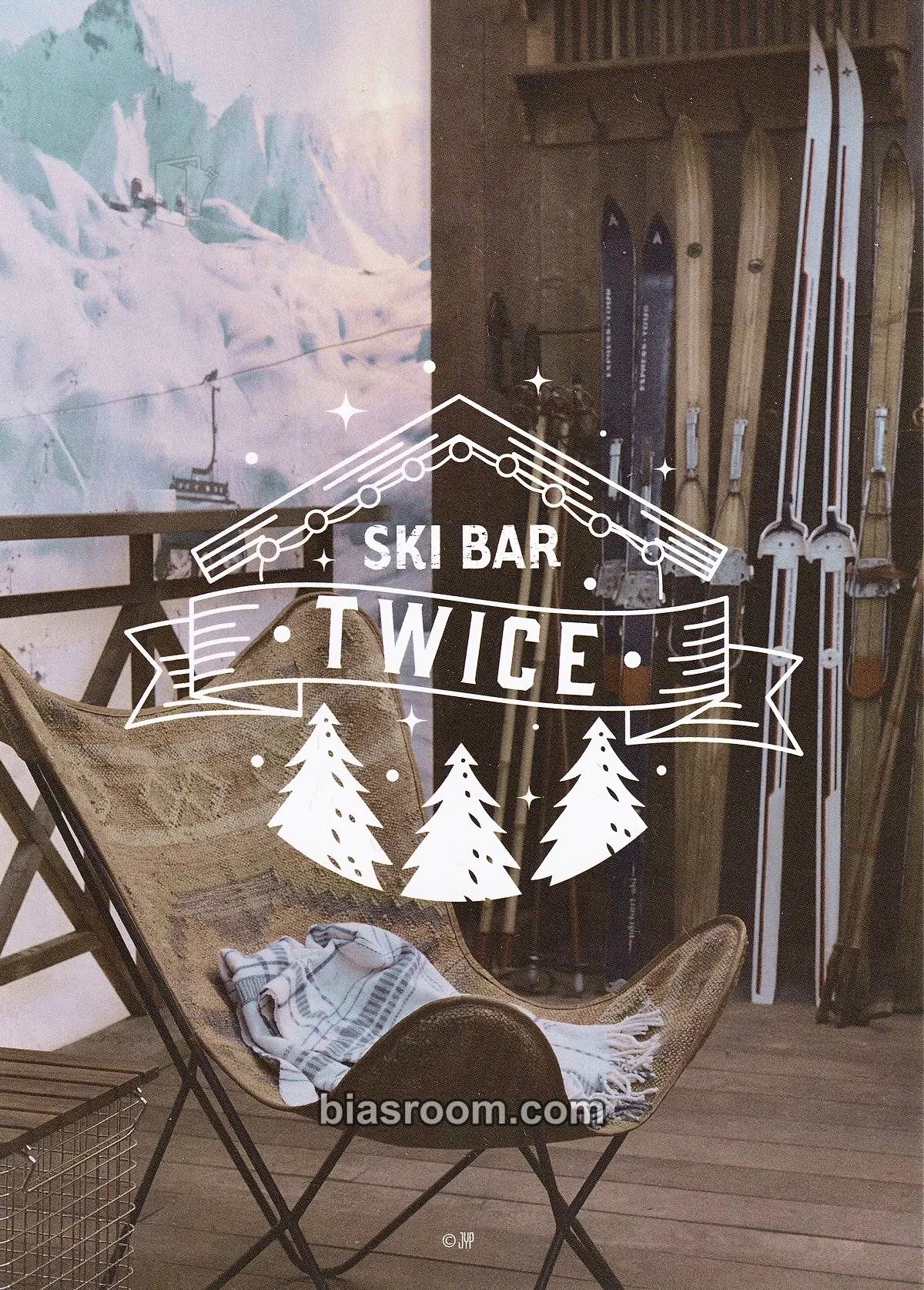 2024 JYP Japan Pop-up Store 'SKI BAR' Photocard - TWICE | Bias Room