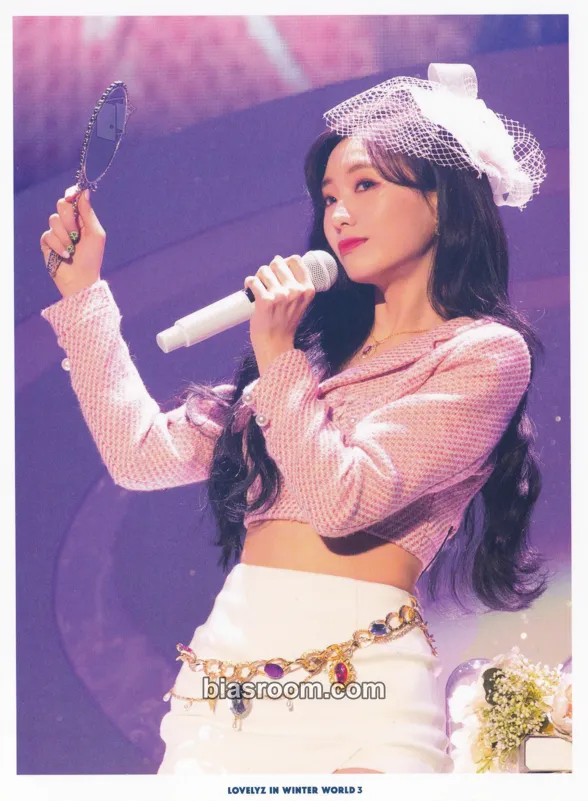 Sujeong Lovelyz in Winterland 3 Photocard - Lovelyz - Lovelyz K-pop photocard