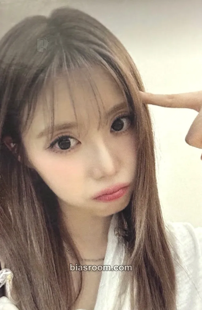 Haeun LATE O’ CLOCK Photocard - Latency - Latency K-pop photocard
