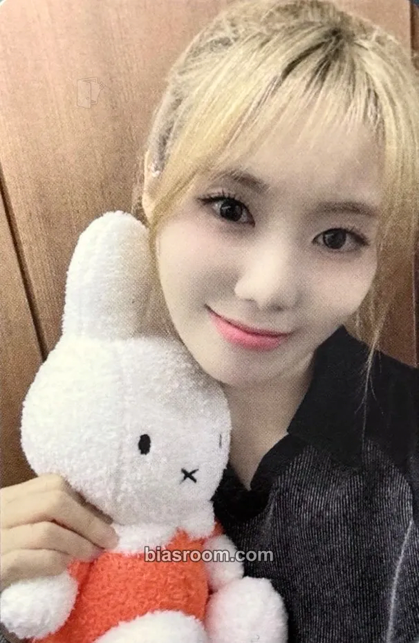 Haeun LATE O’ CLOCK Photocard - Latency - Latency K-pop photocard