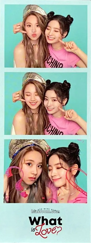 What is Love? Photocard - TWICE - TWICE K-pop photocard