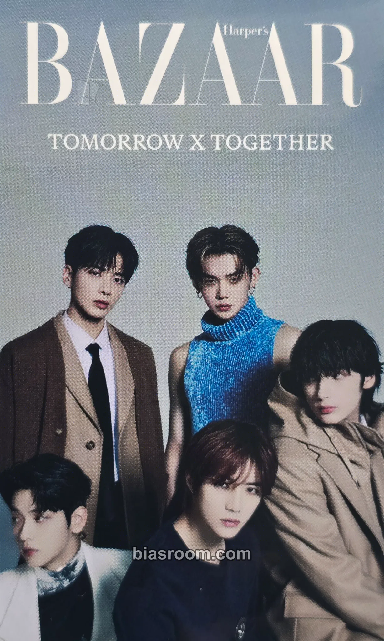 Harper's Bazaar Magazine Photocard - TOMORROW X TOGETHER - TOMORROW X TOGETHER K-pop photocard