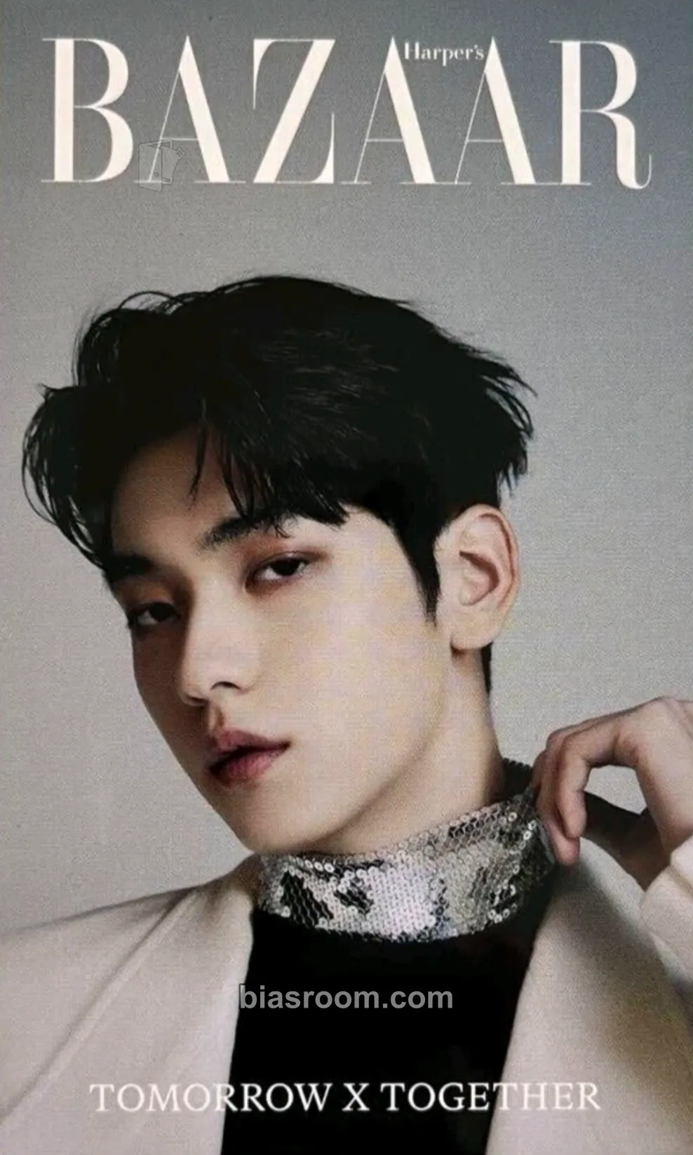 Soobin Harper's Bazaar Magazine Photocard - TOMORROW X TOGETHER - TOMORROW X TOGETHER K-pop photocard