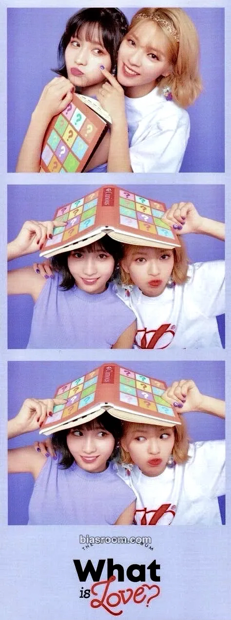 What is Love? Photocard - TWICE - TWICE K-pop photocard