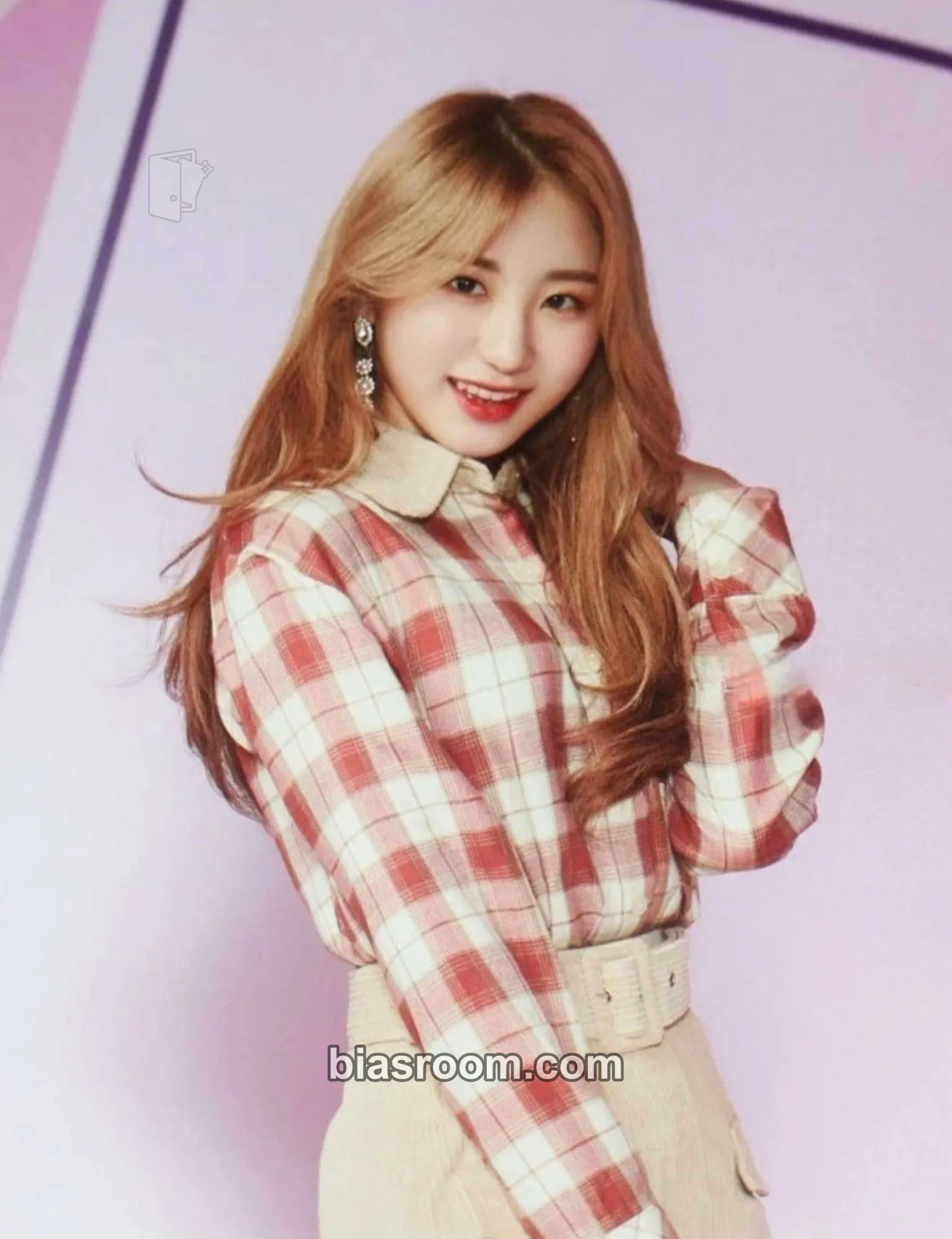 Lee Chaeyeon IZ*ONE X Gmarket Photocard - IZ*ONE - IZ*ONE K-pop photocard