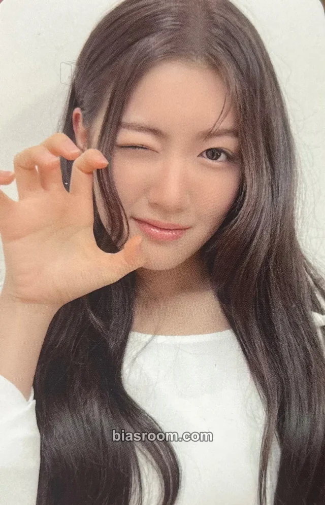 AtHeart - Seohyeon - Plot Twist Album pob (pre-order benefit) everline