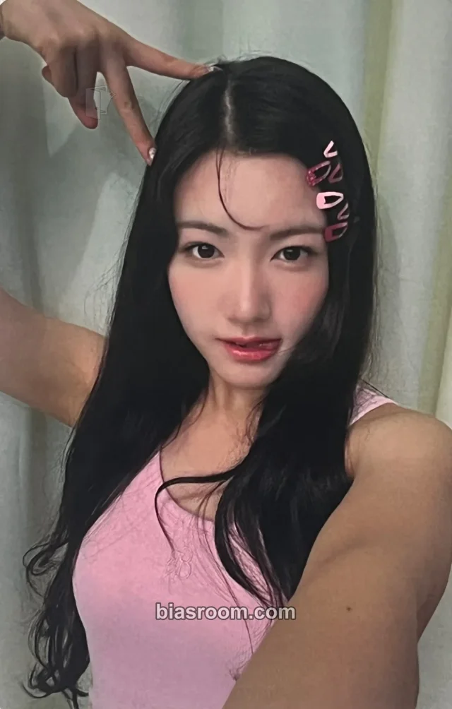AtHeart - Seohyeon - Plot Twist Album pob (pre-order benefit)