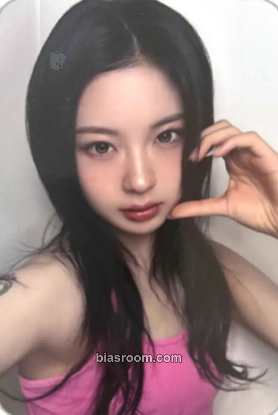 Kya Delulu Pack Photocard - KiiiKiii - KiiiKiii K-pop photocard