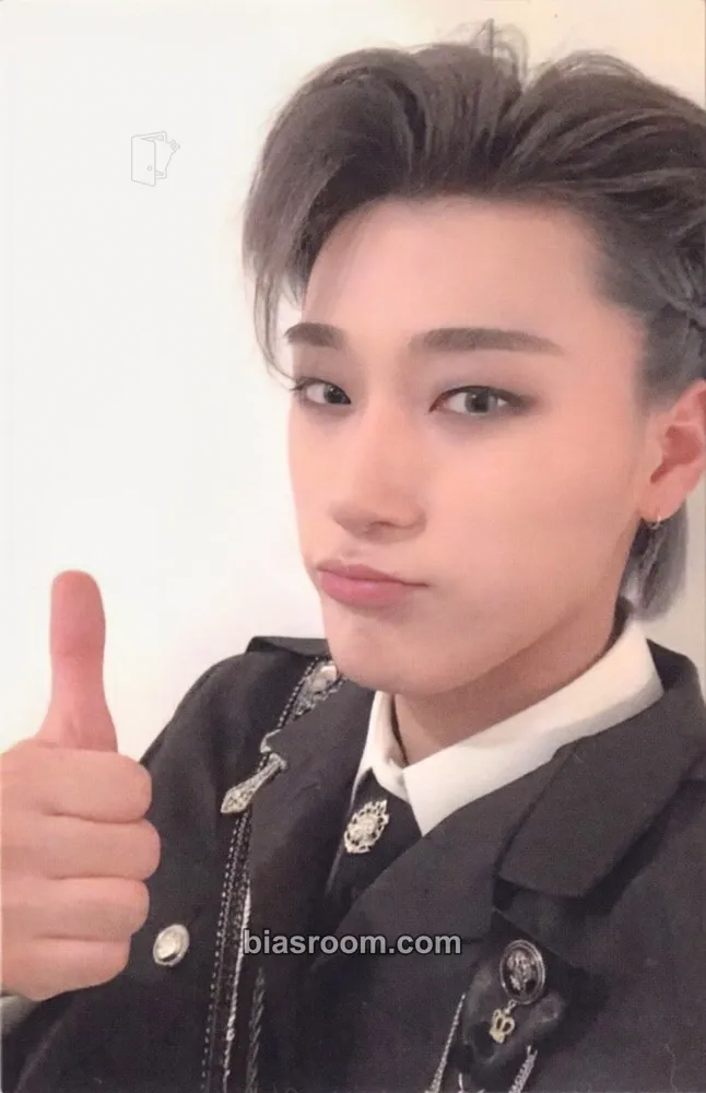 San TREASURE EP.FIN : All To Action Photocard - ATEEZ - ATEEZ K-pop photocard