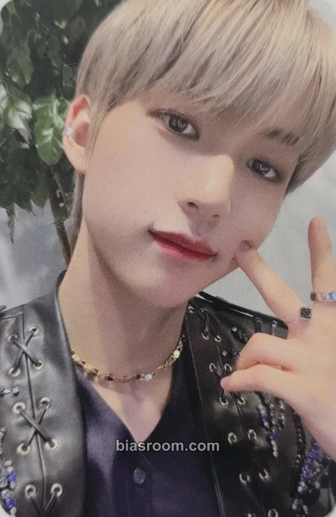 Hwi WAY UP Photocard - TNX - TNX K-pop photocard