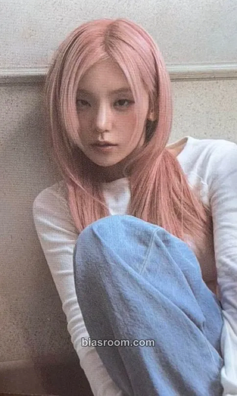 Yeji Motto Photocard - ITZY - ITZY K-pop photocard