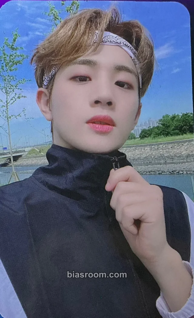 DKZ - Munik - Y.O.U Album album photocard youth version
