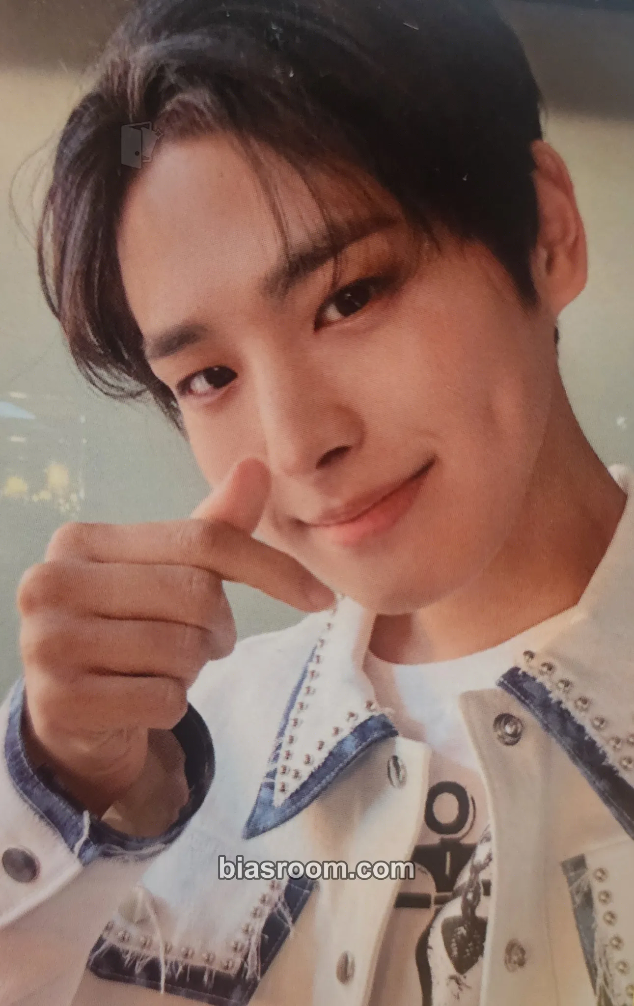 Byungchan Chronograph Photocard - VICTON - VICTON K-pop photocard